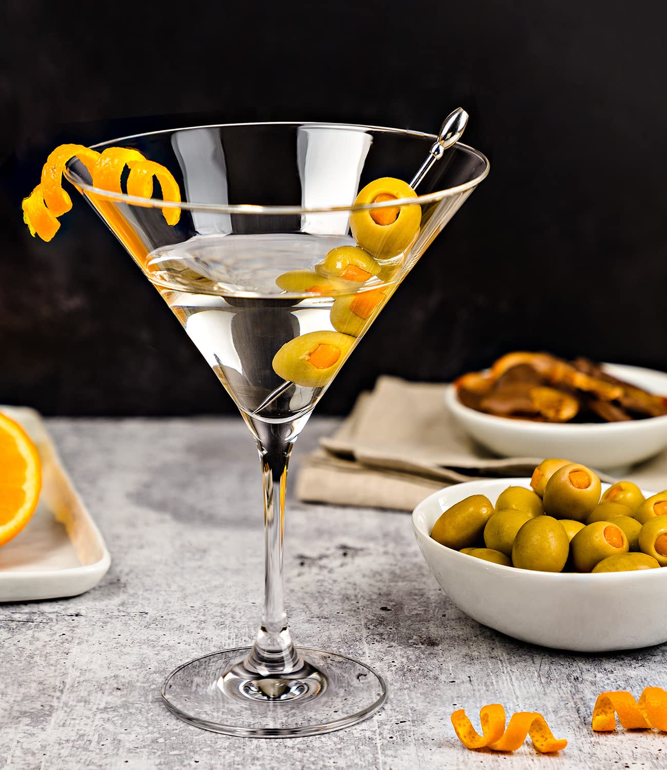 Luna & Manta travel friendly glass set for entertaining on the go.