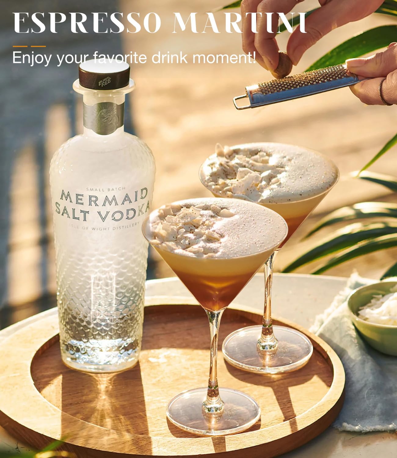 Luna & Manta hand blown crystal martini glass showcasing cocktail color clarity.