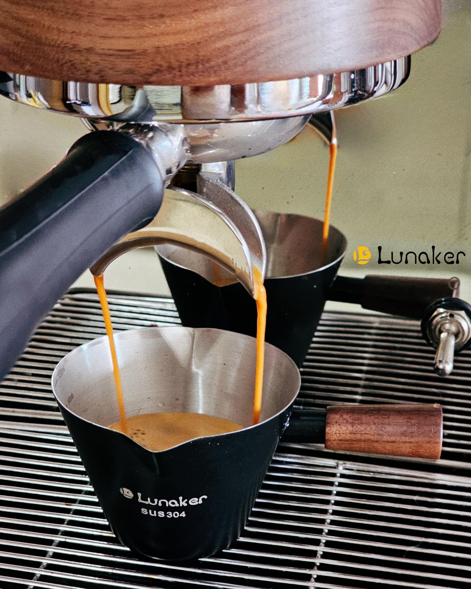 Easy-clean Lunaker espresso cup with durable finish for quick maintenance.