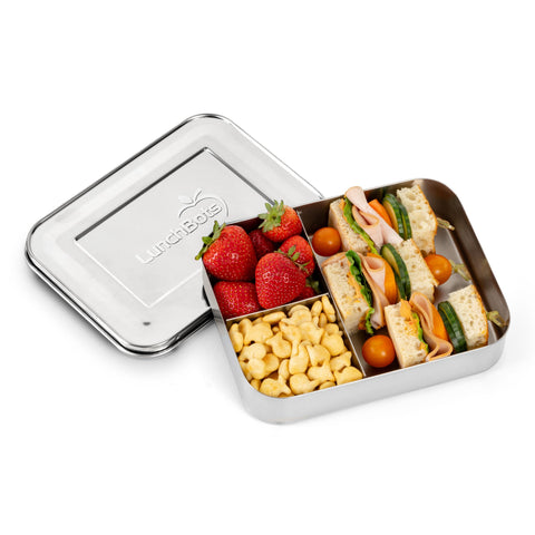 LunchBots Large Trio three-section design keeps sides separated.
