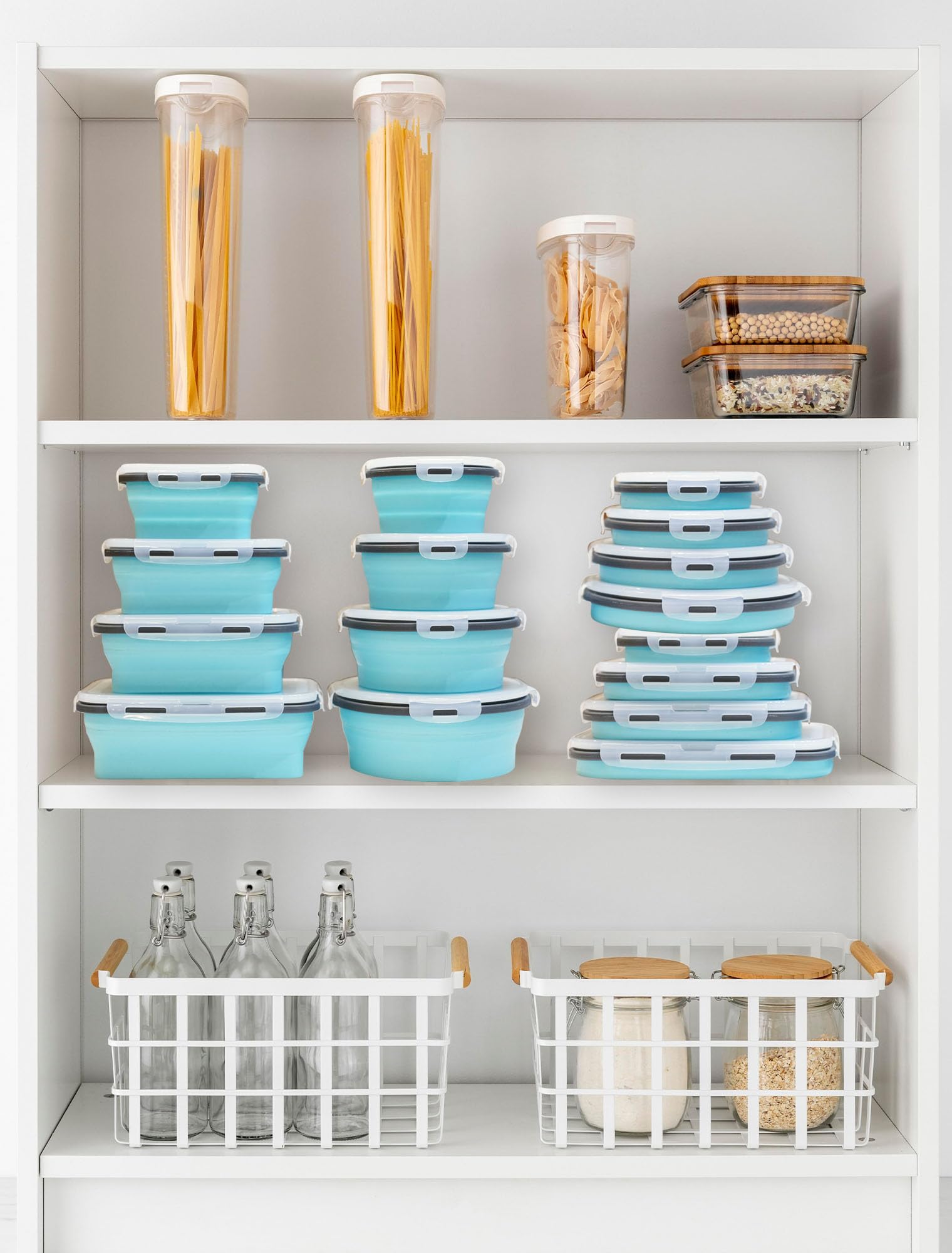 Lunememo lids with seal, safe in freezer or fridge.