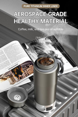 Lunowa 520ML Pure Titanium Kettle soft-touch lid, comfortable sealing during travel.