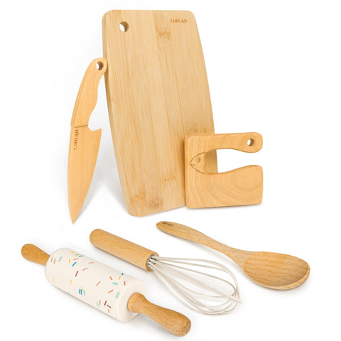 LUOLAO wooden kids safe knife set in action for real cooking