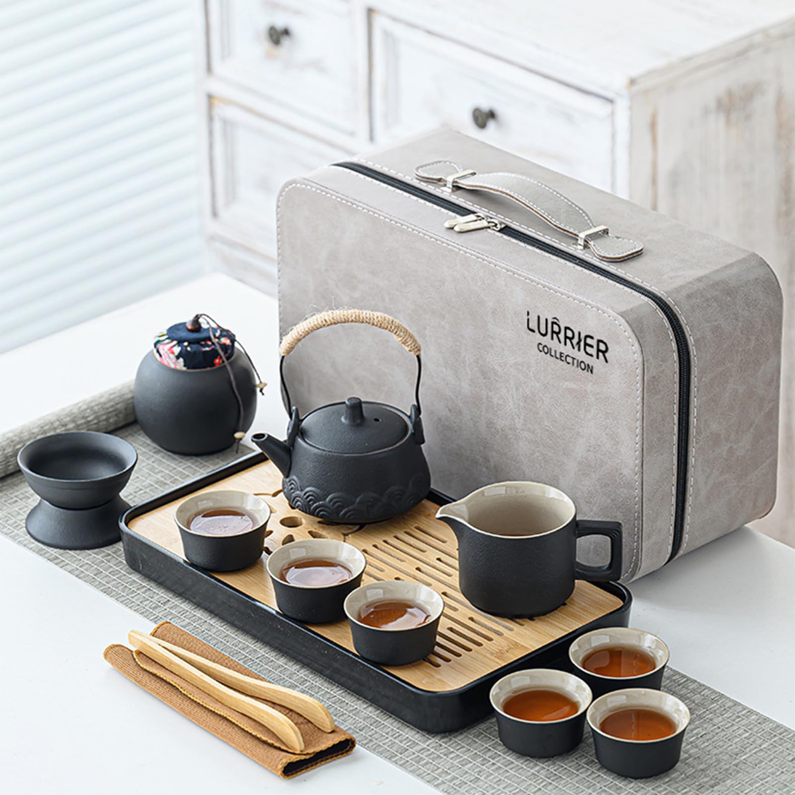 Lurrier Gongfu tea set portable image showing compact travel-ready design for on-the-go brewing