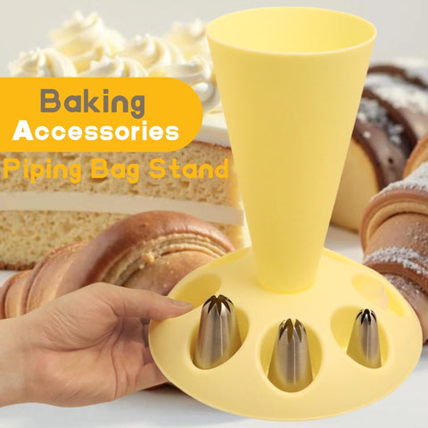 LUTQ compact storage solution for bags and tips in a busy kitchen