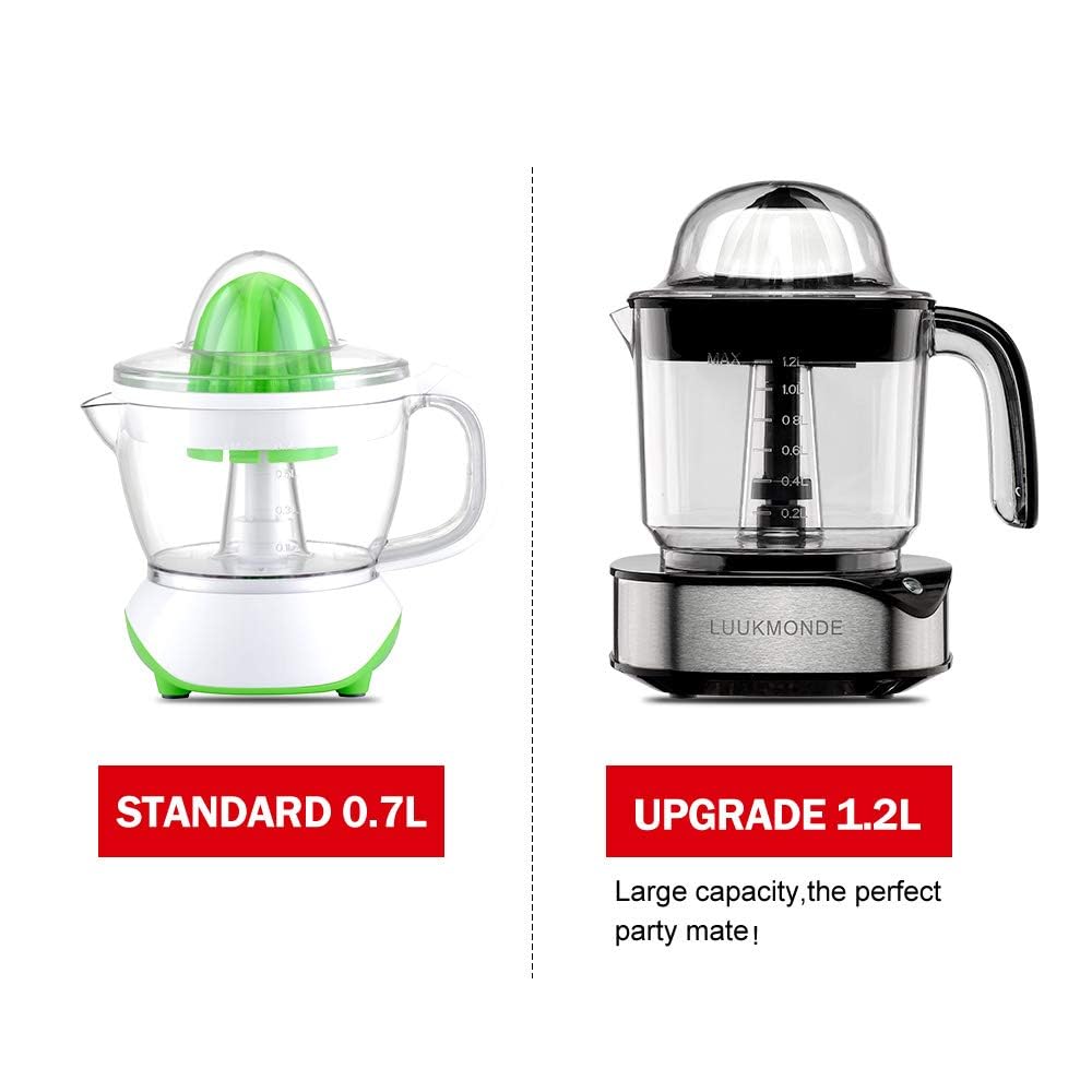 Luukmonde juicer stainless steel exterior trim adds durability and modern style.