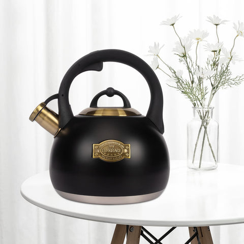 LuxGrace tea kettle 5-layer bottom promotes uniform heat distribution.