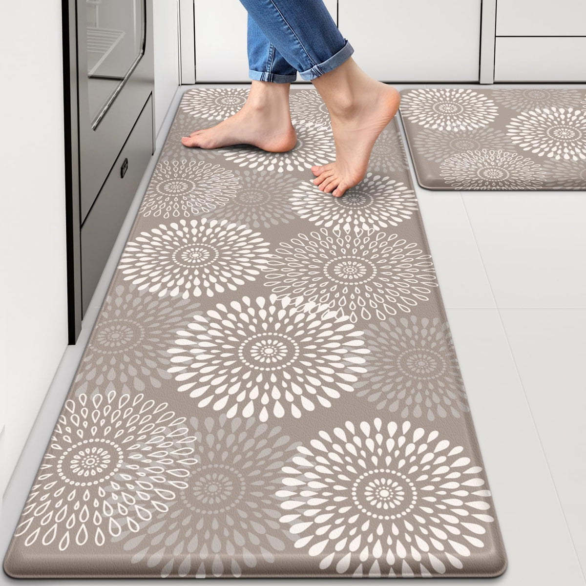LuxStep anti-fatigue kitchen mat in khaki rectangle for comfortable standing while cooking.