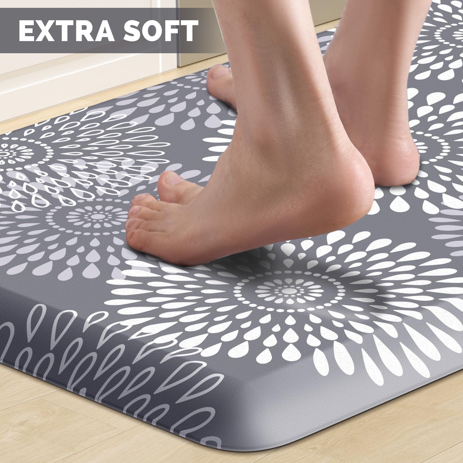 LuxStep mat with beveled edges and non-slip bottom for safety