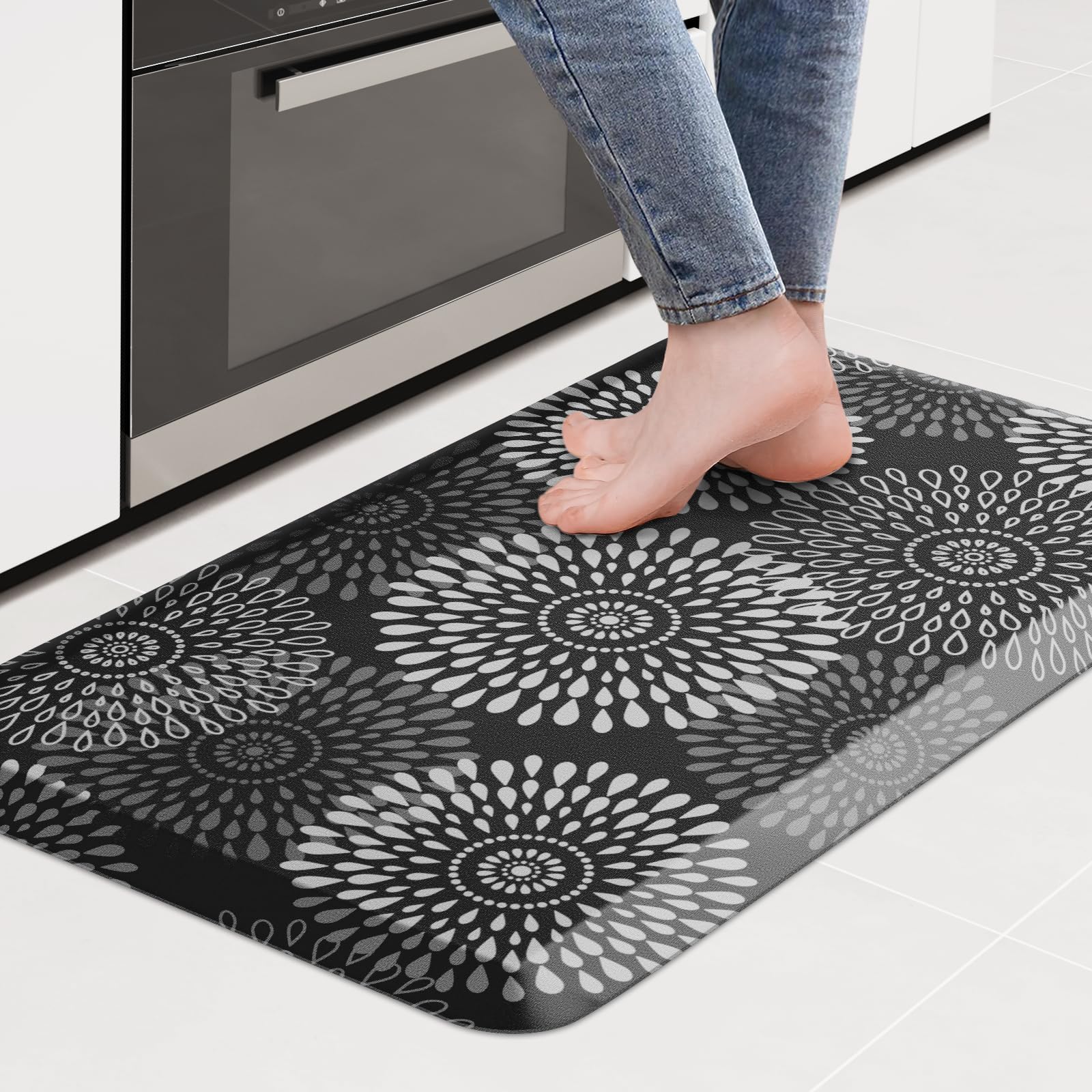 LuxStep kitchen mat with waterproof surface provides cushioned comfort by the sink for meal prep.