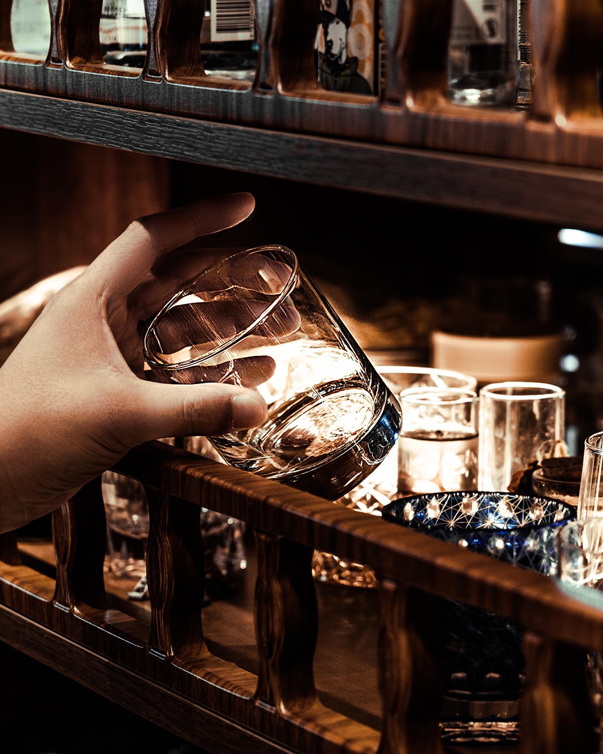 LUXU old fashioned glasses deliver clear presentation for scotch and bourbon on any occasion.