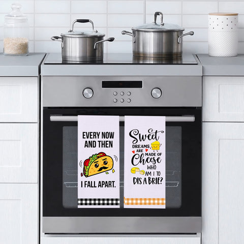 LXOMILL set pairs well with housewarming decor and kitchen storage