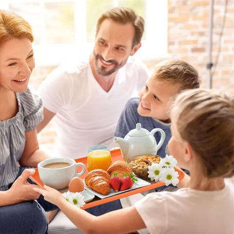 Lyellfe heavy-load-bearing tray ideal for carrying heavy dishes.