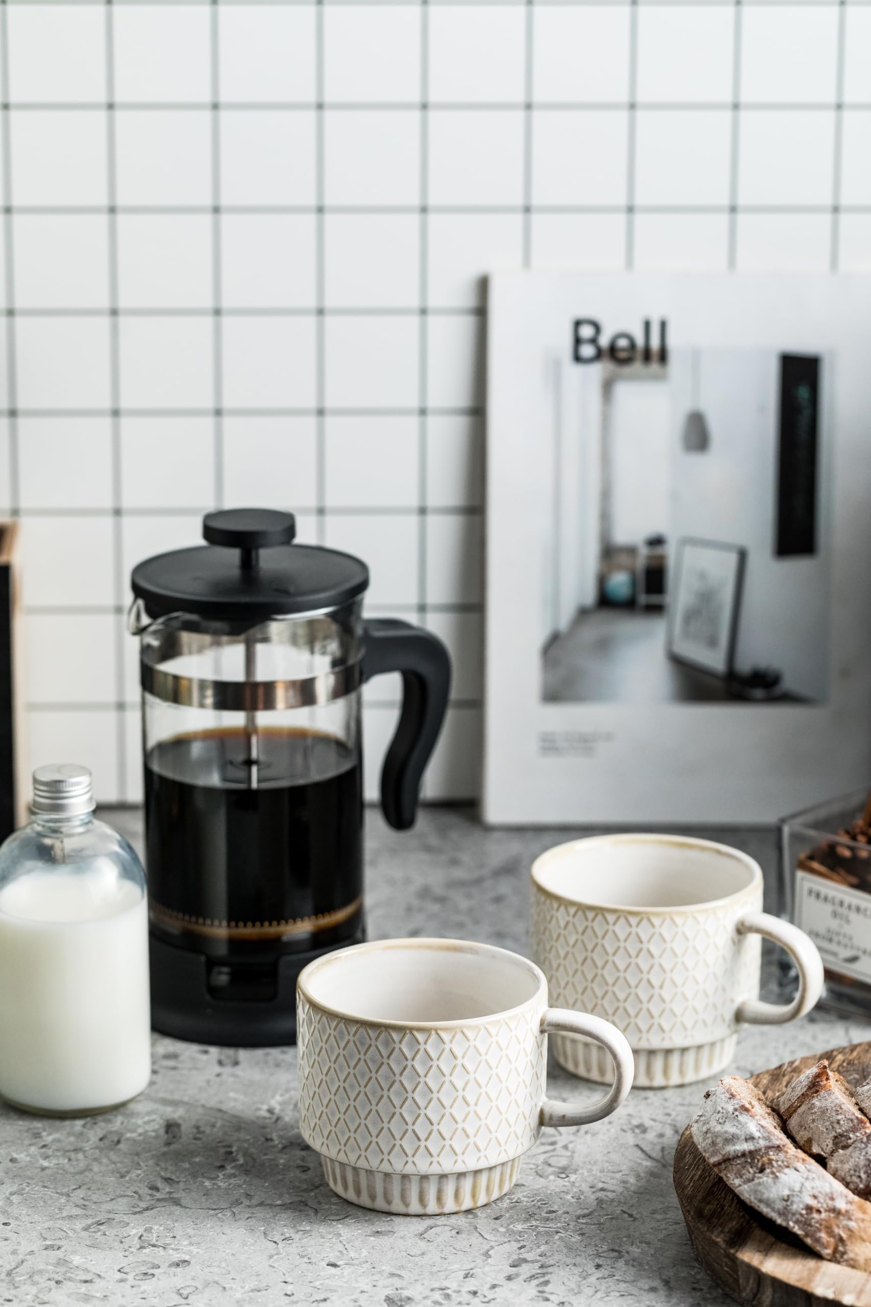 LYEOBOH cream glaze mugs with grid pattern adding luxury to coffee