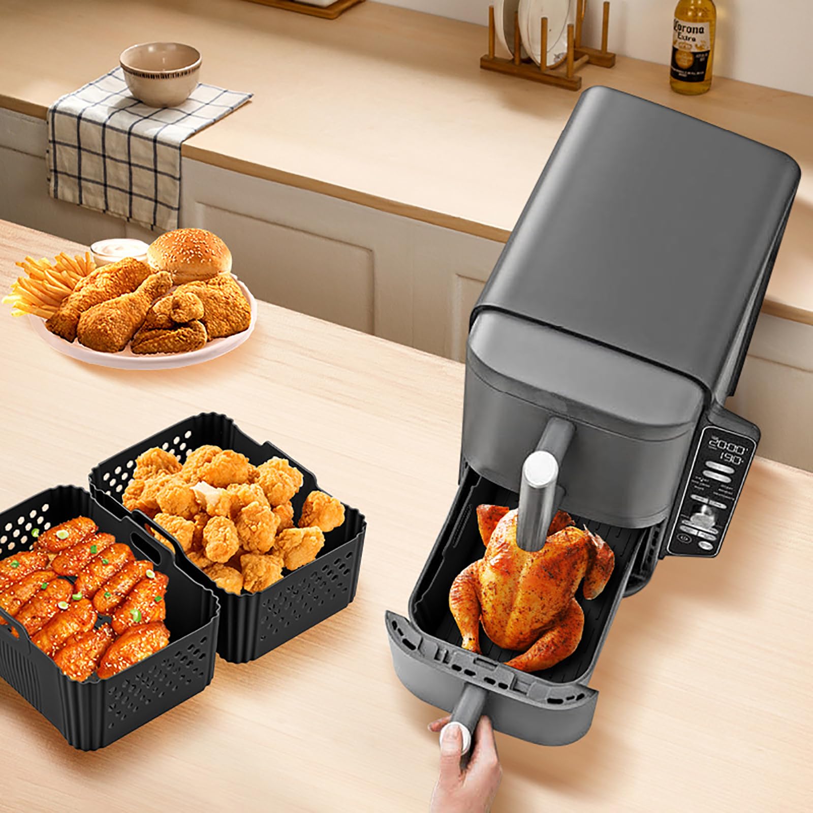 LYHOLKEER Dishwasher-safe liner keeps cleanup quick and kitchen tidy