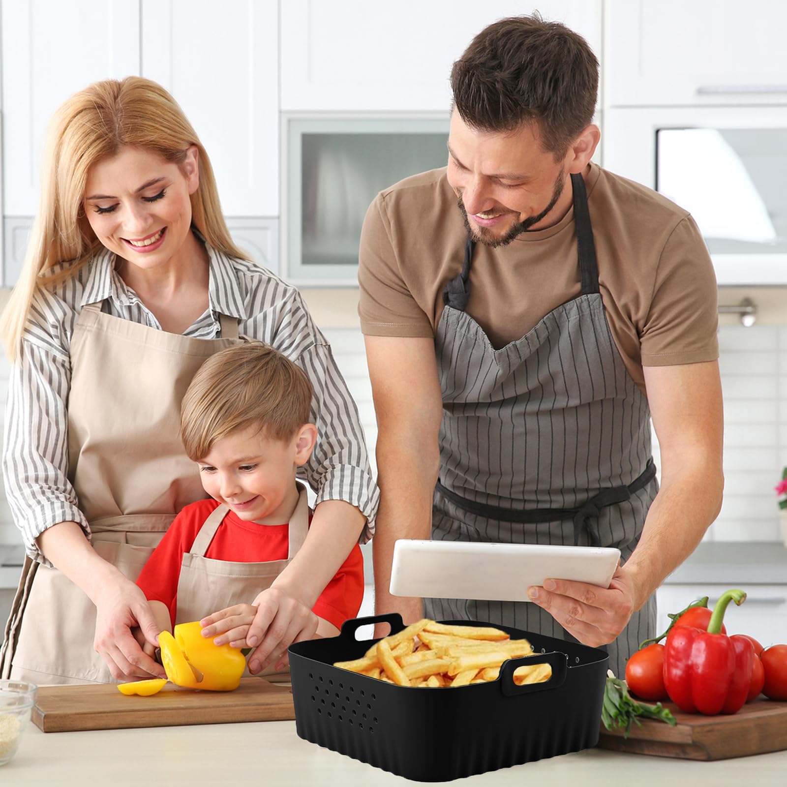 LYHOLKEER silicone liner versatile for air fryers, microwaves, ovens, and more.