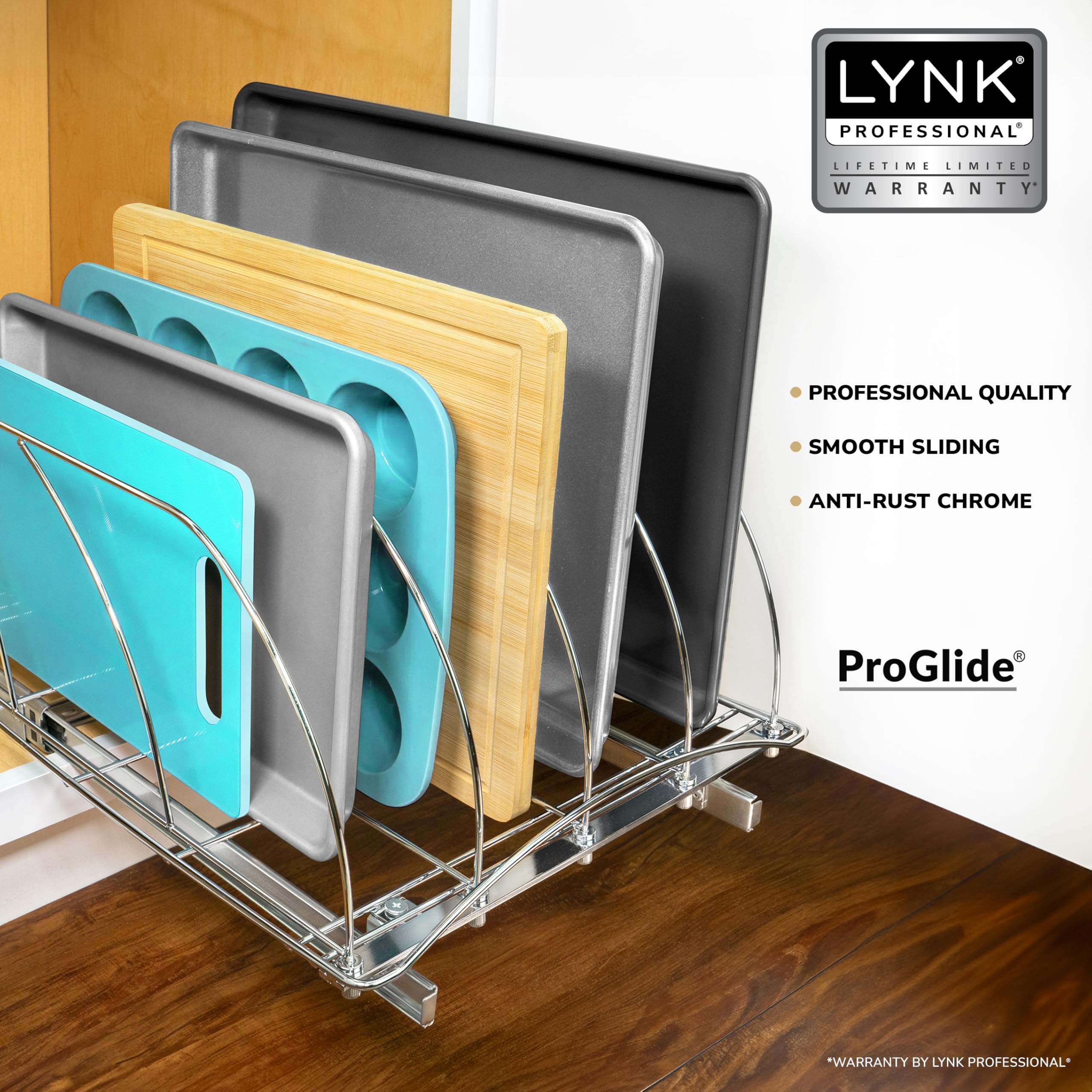 LYNK PROFESSIONAL cookie sheet organizer separates sheets for easy access
