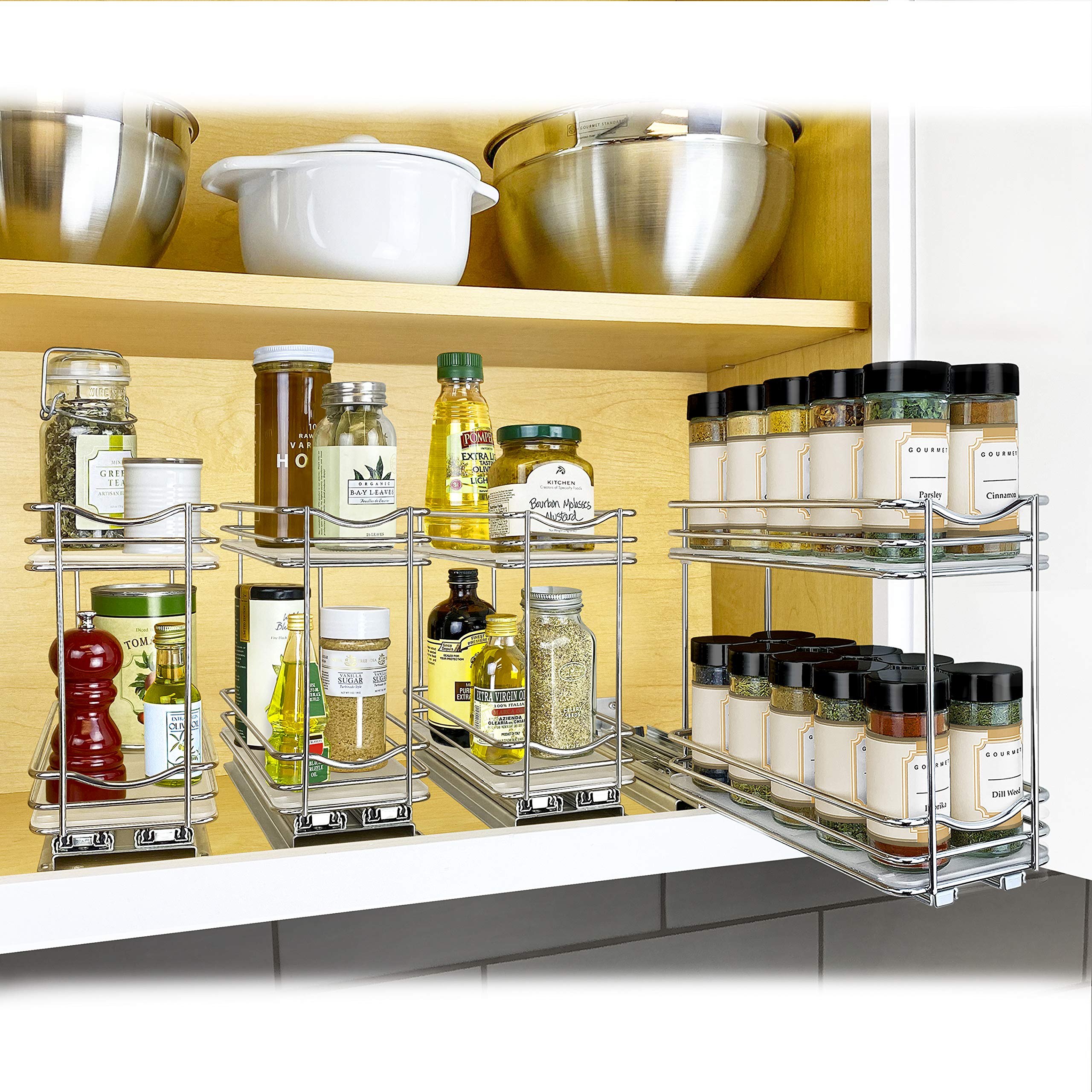 LYNK PROFESSIONAL organized spice bottles neatly arranged across two tiers for easy picking.