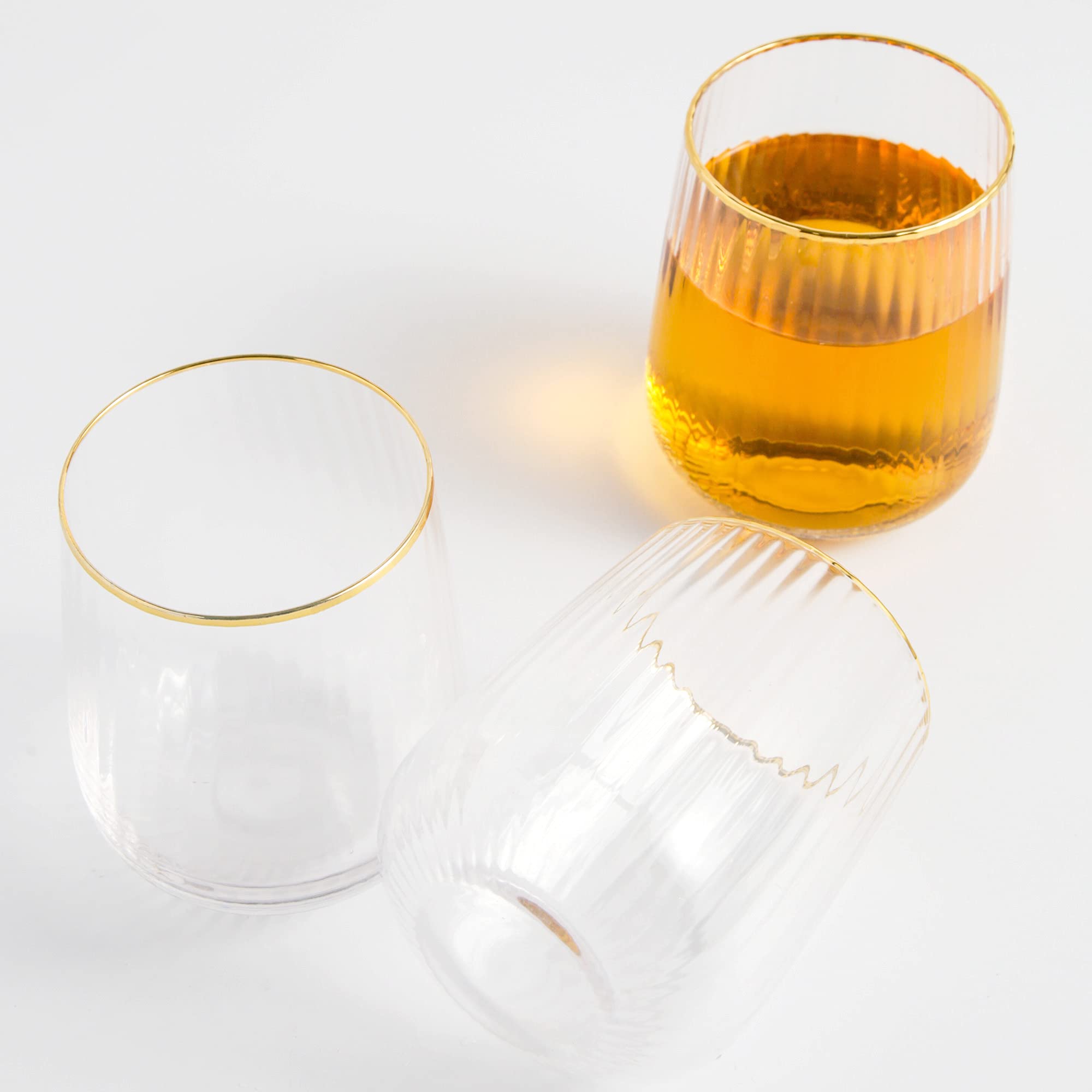 Lysenn clear 15oz wine glasses showcase wine color and clarity.