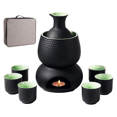 Lyty ceramic sake bottle with 200 ml capacity for precise pours.