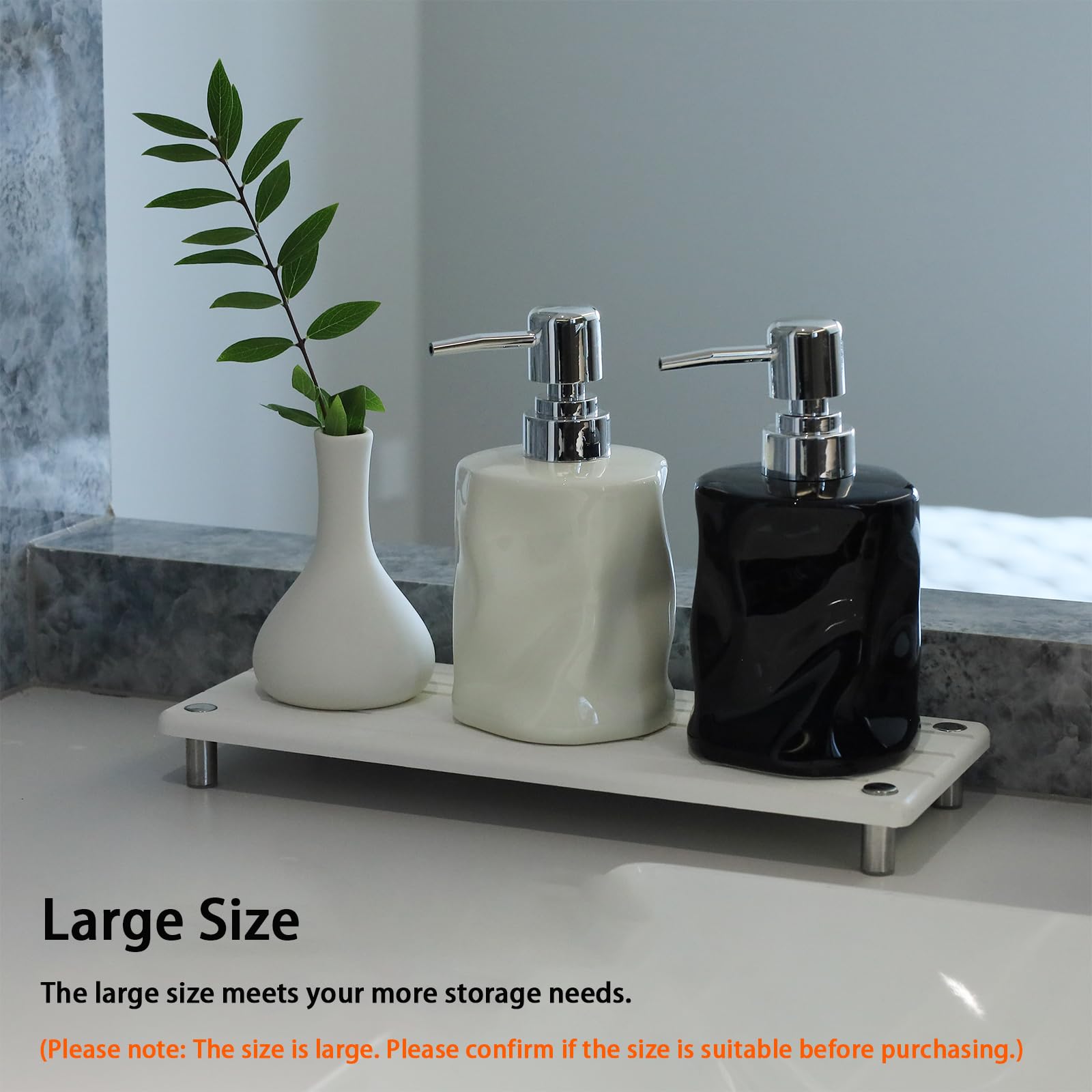 Lyxel dispenser sponge holder organizes tools and prevents drips.