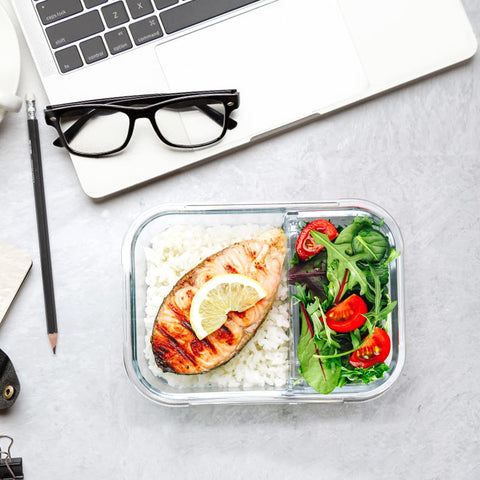 M MCIRCO stackable kitchen containers save fridge space.