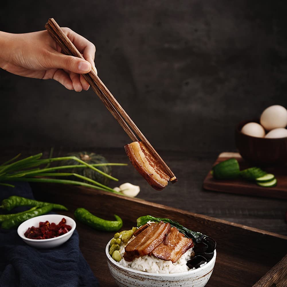 M.G dishwasher-safe chopsticks withstand heat and are easy to clean.