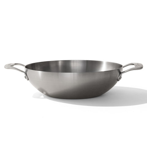 Made In 10-inch Kadai pan top view, wide surface for perfect sautéing.