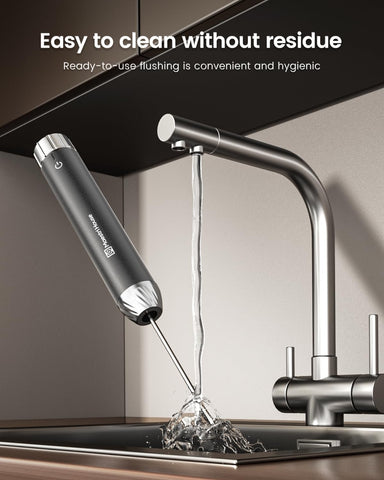 Two detachable whisks of LunaFro Max for easy cleaning