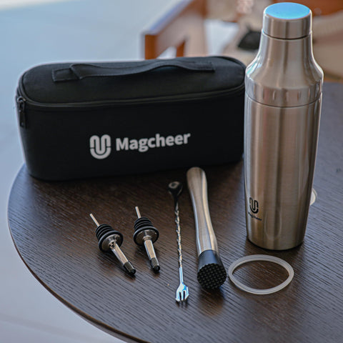 Built-in strainer ensures smooth, clean sips in every pour