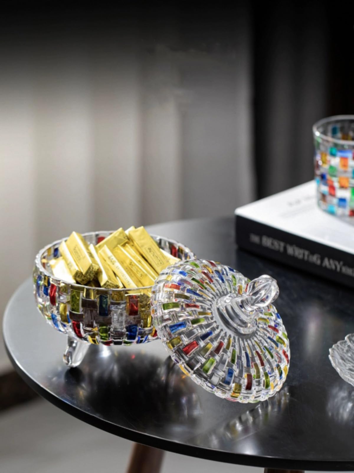 MAGCOLOR storage jar with lid ideal for cookies and chocolates.