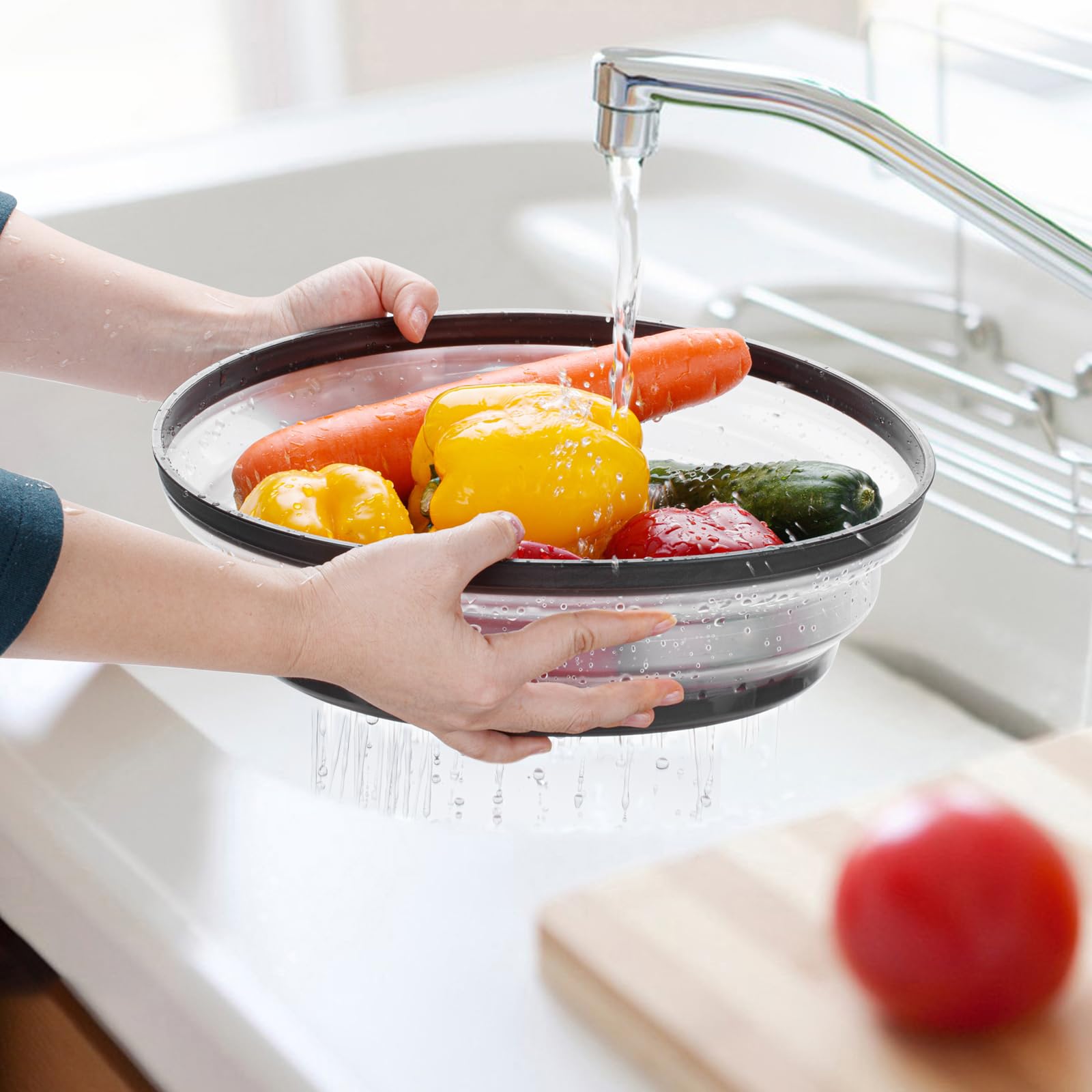 MAGJIUKE silicone mat with honeycomb texture offering heat resistance and nonstick use.