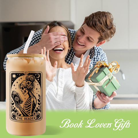 Mahrokh bamboo lid and glass straw reduce waste and reuse.