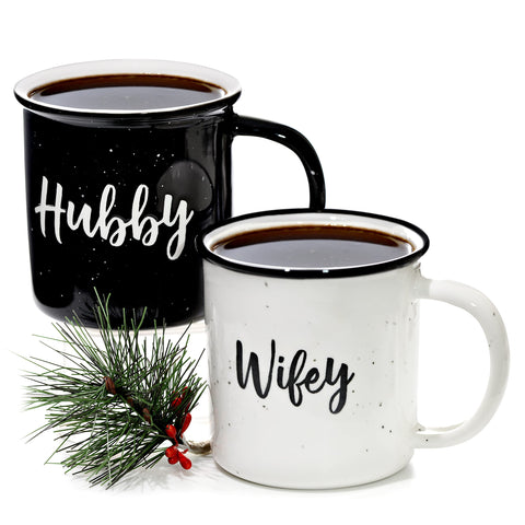 MAINEVENT Wifey Hubby mug pair with speckled finish for daily coffee rituals.