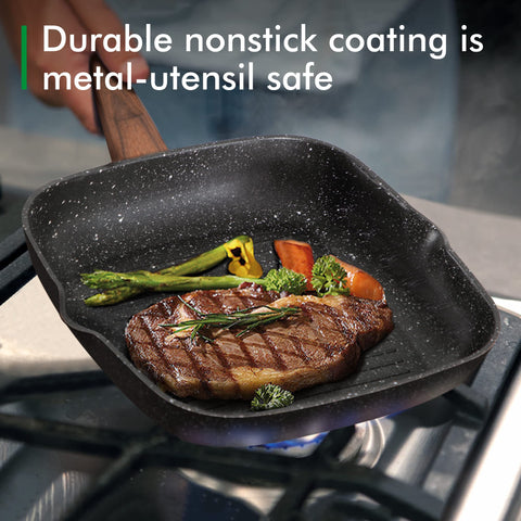 MAISON ARTS nonstick granite coating close-up for easy release