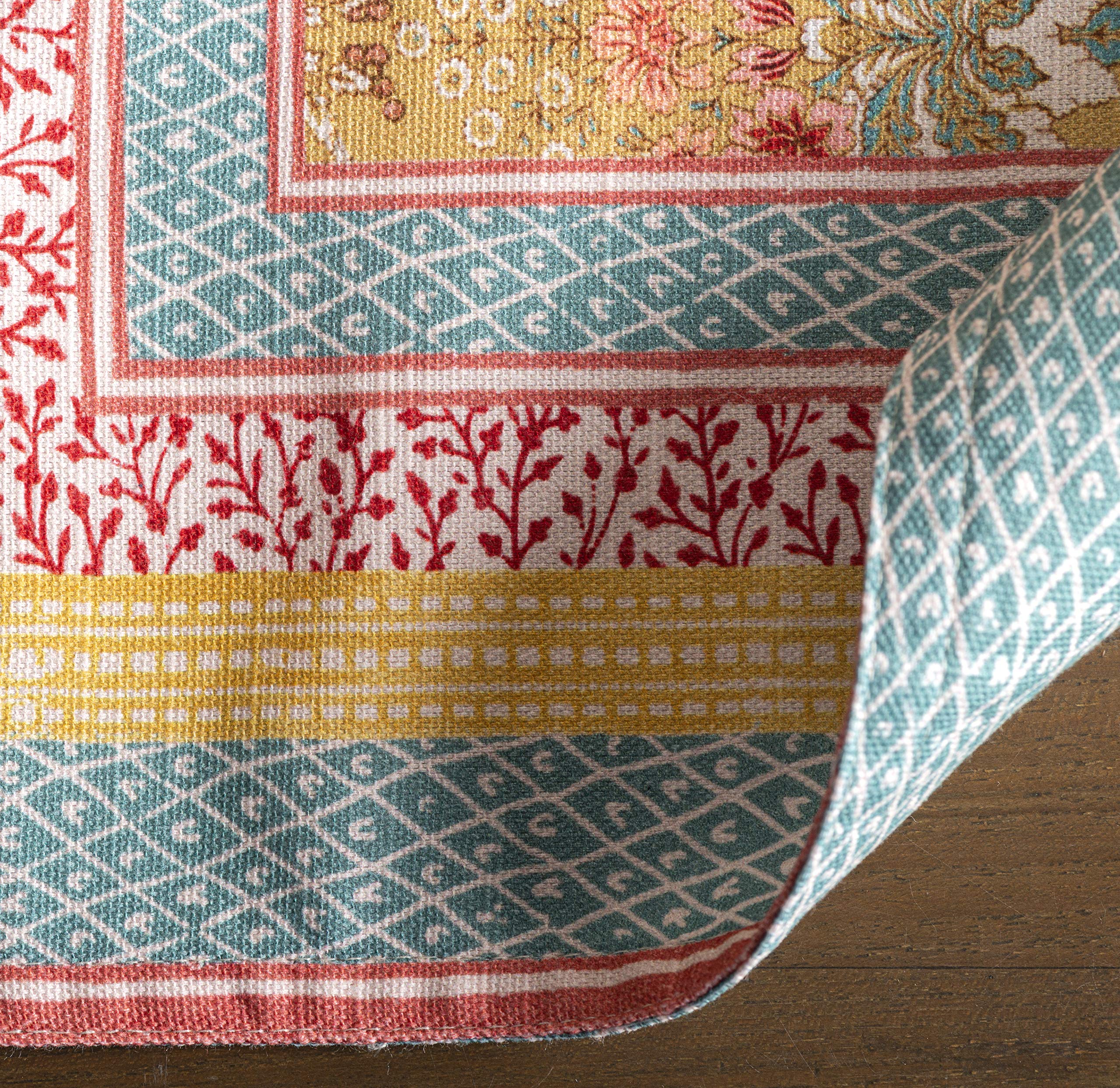 Maison d'Hermine coordinated table linens with placemats and napkins.
