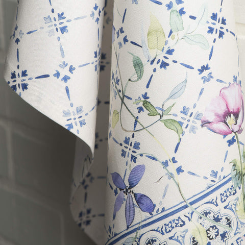 Maison d' Hermine bar towel doubles as decorative napkin.