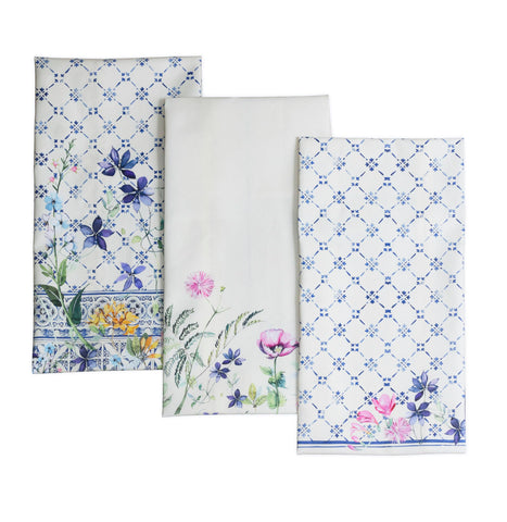 Maison d' Hermine kitchen towel Faience pattern close-up for stylish kitchen décor.