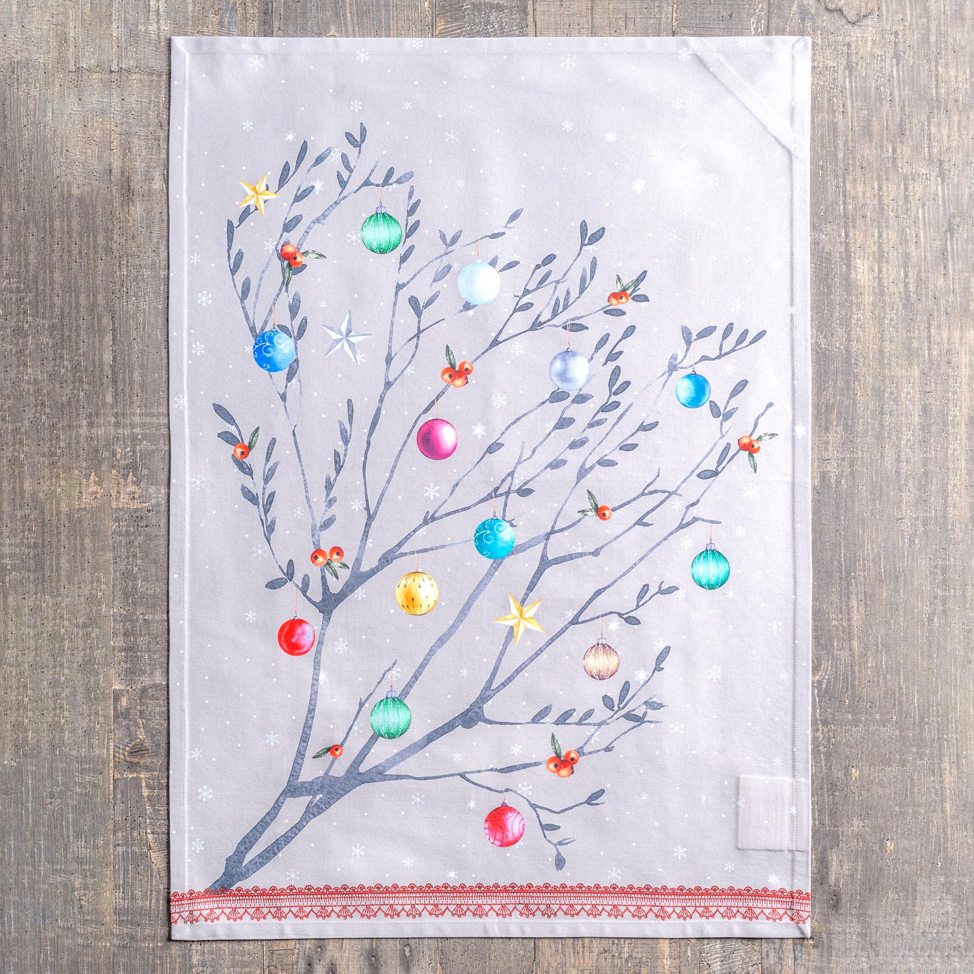 Fall and Christmas styling with Maison d'Hermine towels in a cozy kitchen
