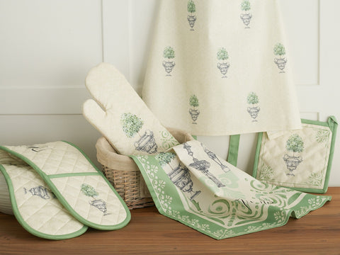 European motif adds subtle elegance to spring and summer tables