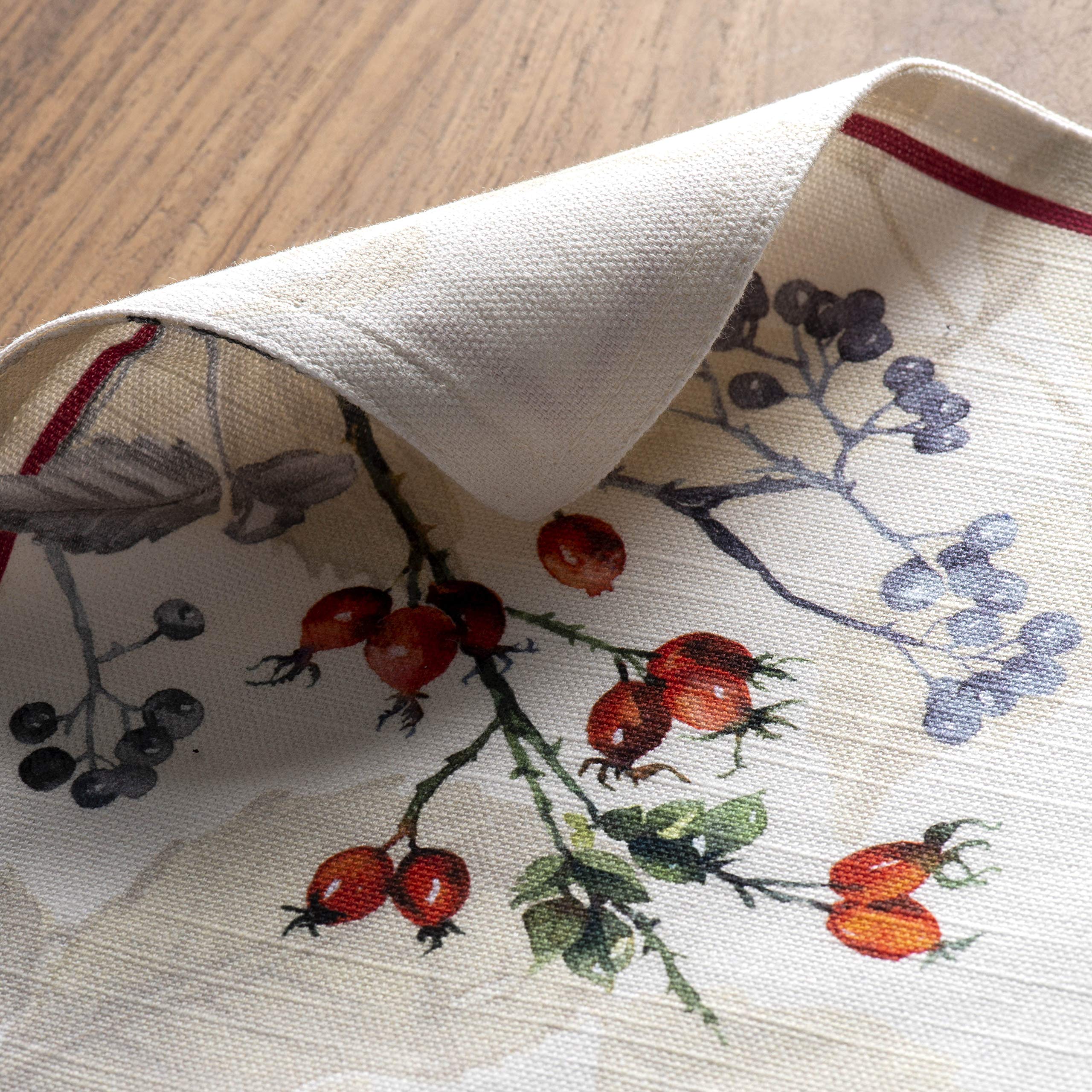 Maison d' Hermine Equinoxe Beige mats pair with matching linens for fall decor.
