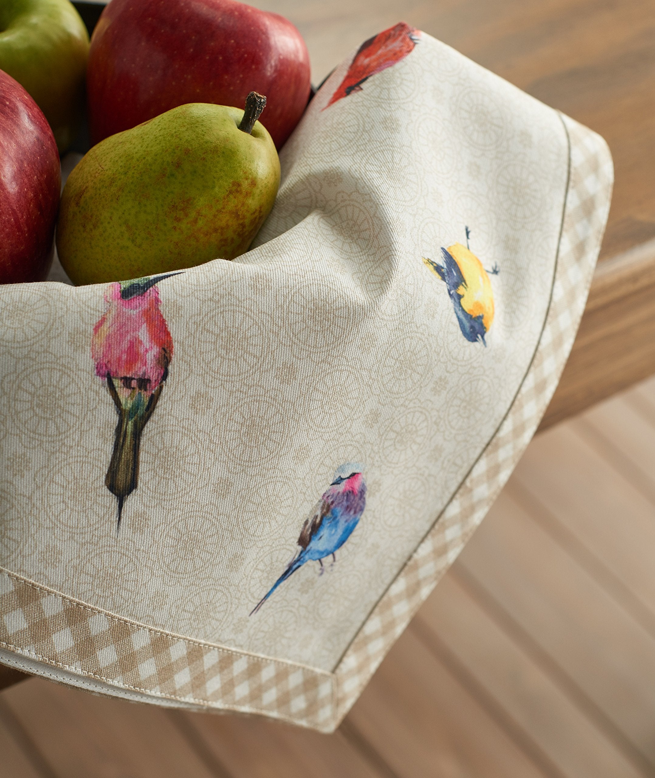 Maison d'Hermine Wedding banquet napkins add refined touch to celebrations.