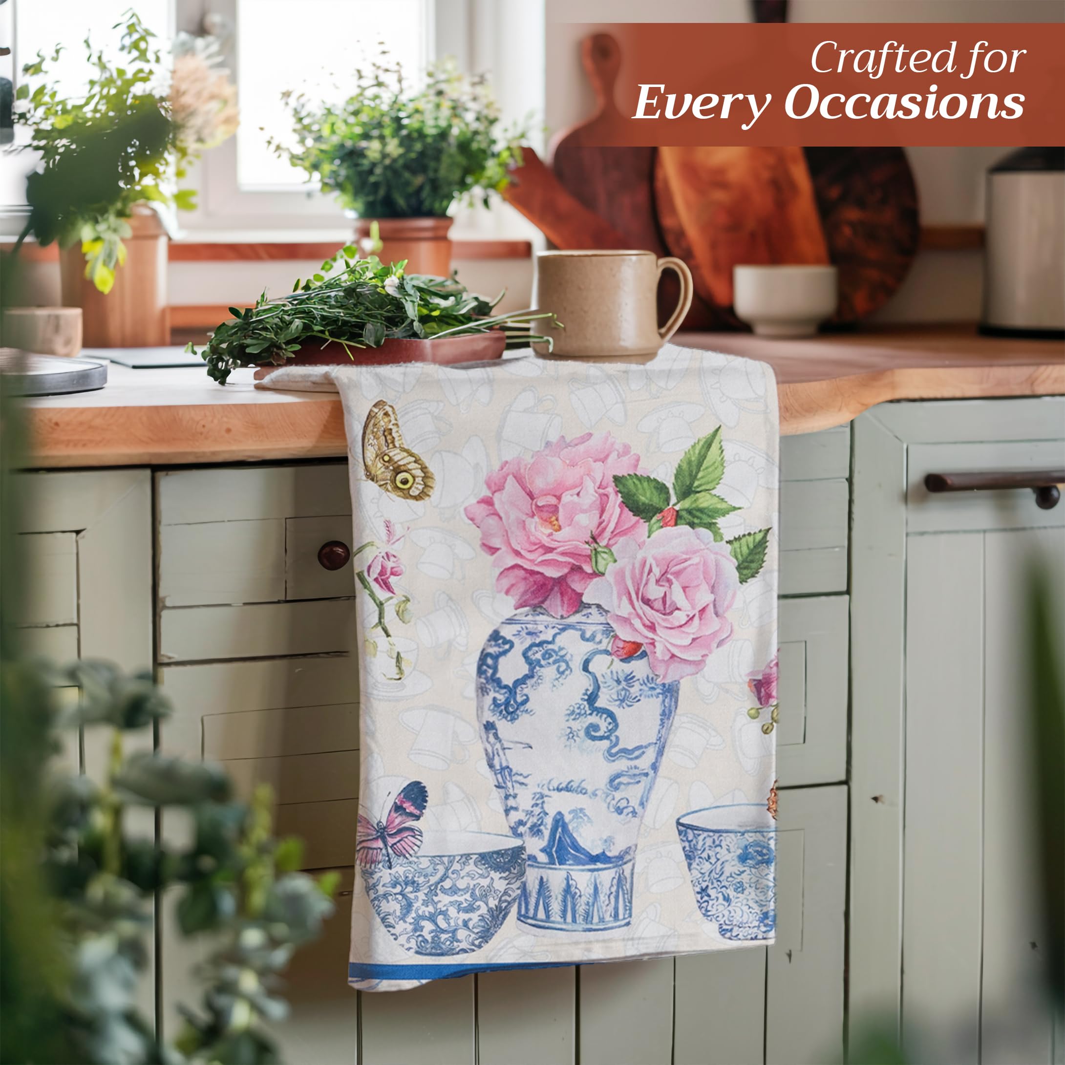 Maison d'Hermine towel with hanging loop for easy storage