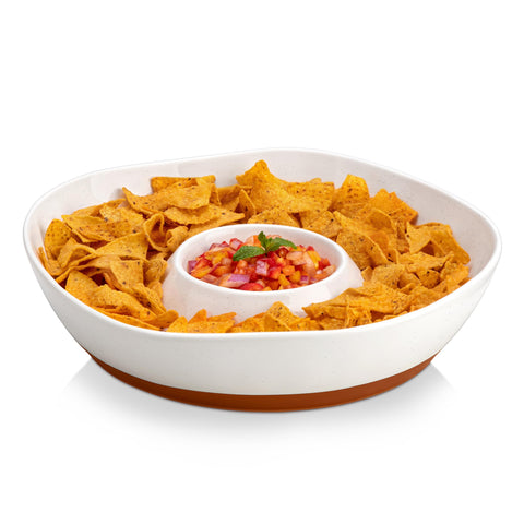 MALACASA ceramic chips and dip tray with divider keeps flavors separate.