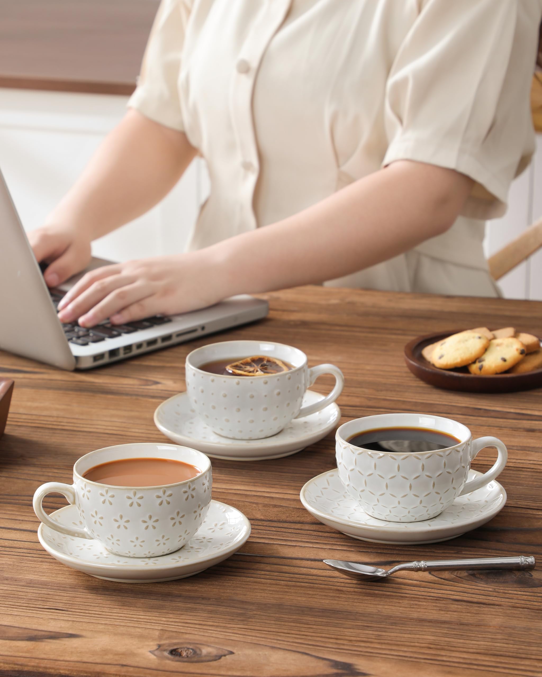 MALACASA dishwasher and microwave-safe cups simplify daily routines.