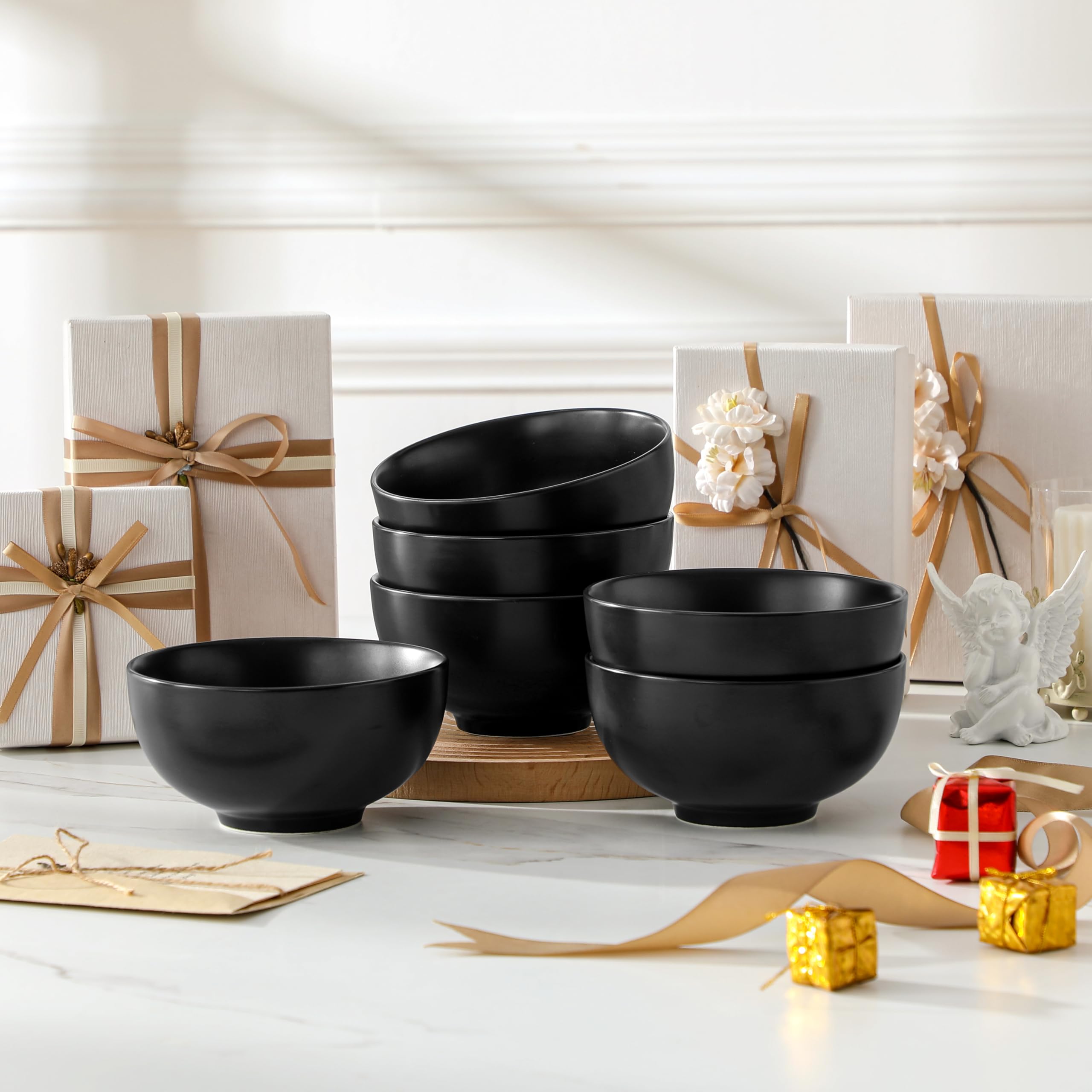 MALACASA elegant kitchenware adds restaurant-style flair to any table.
