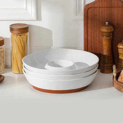 MALACASA irregular farmhouse design brightens casual entertaining tables.