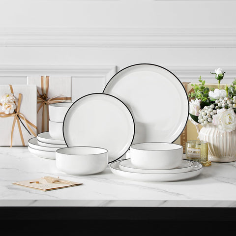 MALACASA Luna table setting hero image for family meals and entertaining.