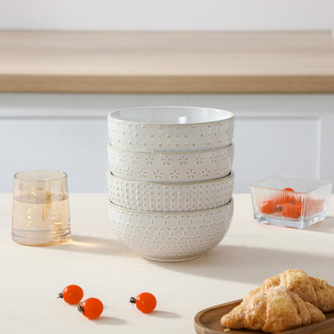 Elegant table setup with MALACASA Lydia Arctic White bowls for everyday dining.