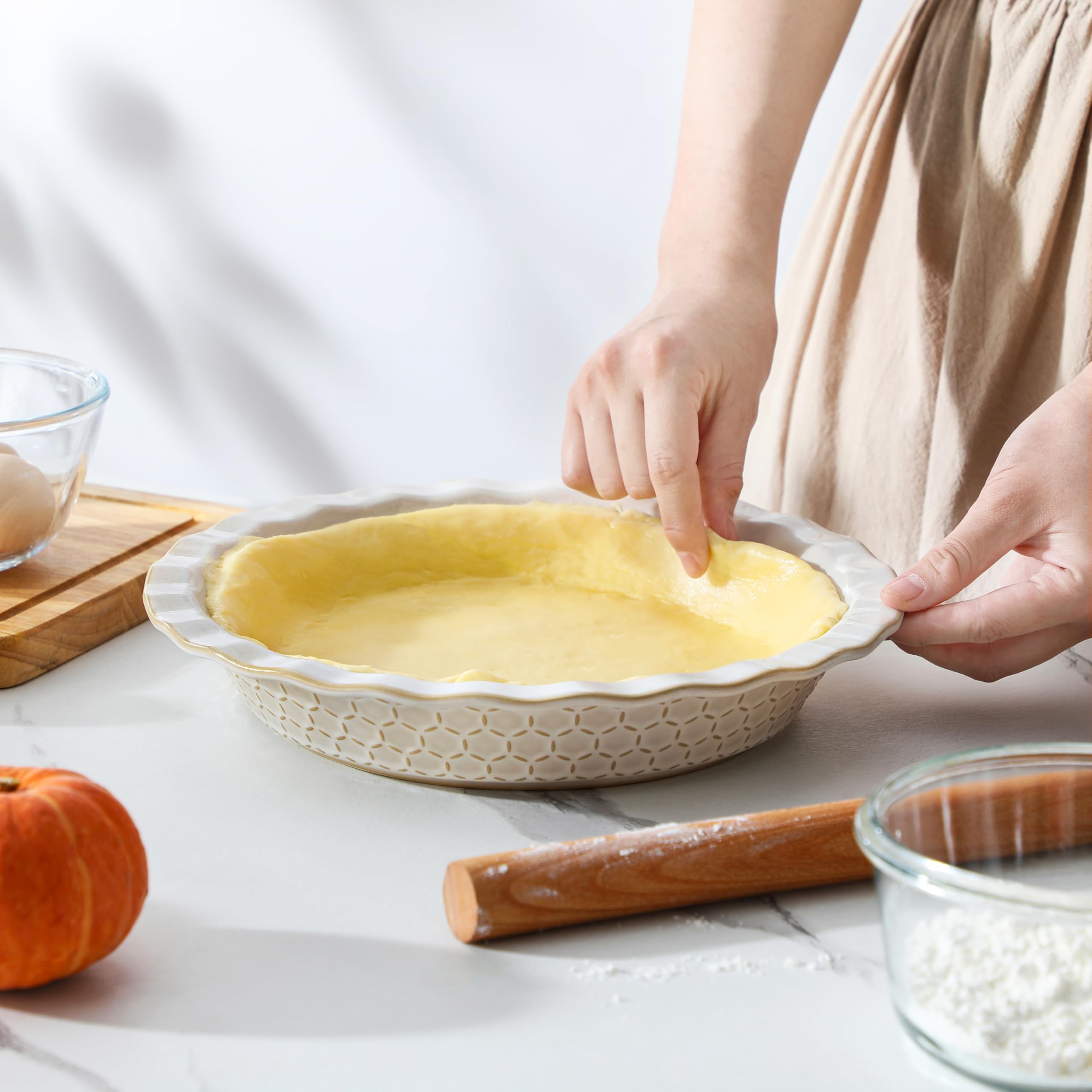 A refined gift for bakers and home cooks on any occasion.
